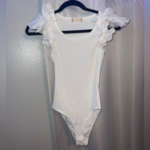 Bonnie Ruffle Sleeve Bodysuit